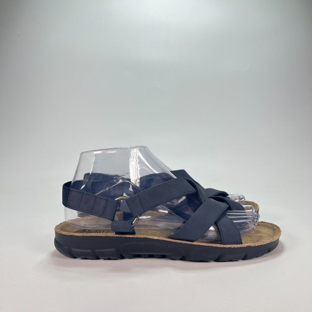 Cliffs By White Mountain Brayden Navy Blue Leather Slip On Sandals Women's Sz 7W